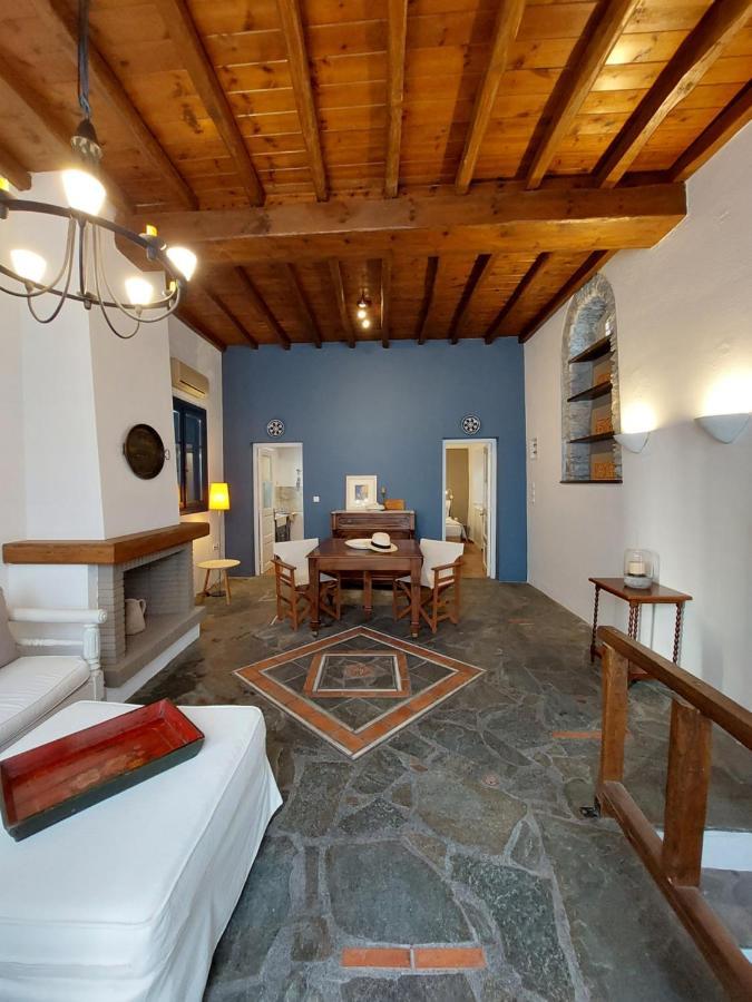 G-house Of * Tinos